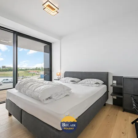 Stylish And Luxurious 3-bedroom With A Large Sunny Terrace T19 Апартаменты Остенде