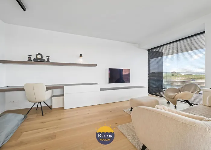 Stylish And Luxurious 3-bedroom With A Large Sunny Terrace T19 Apartment Ostende