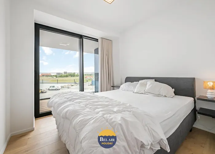 Stylish And Luxurious 3-bedroom With A Large Sunny Terrace T19 *